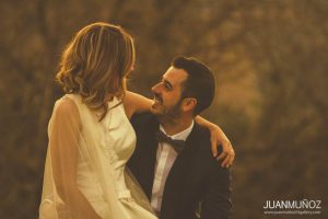 Post boda en Montserrat, Bodas en Barcelona, fotografía de boda, Wedding Photography,